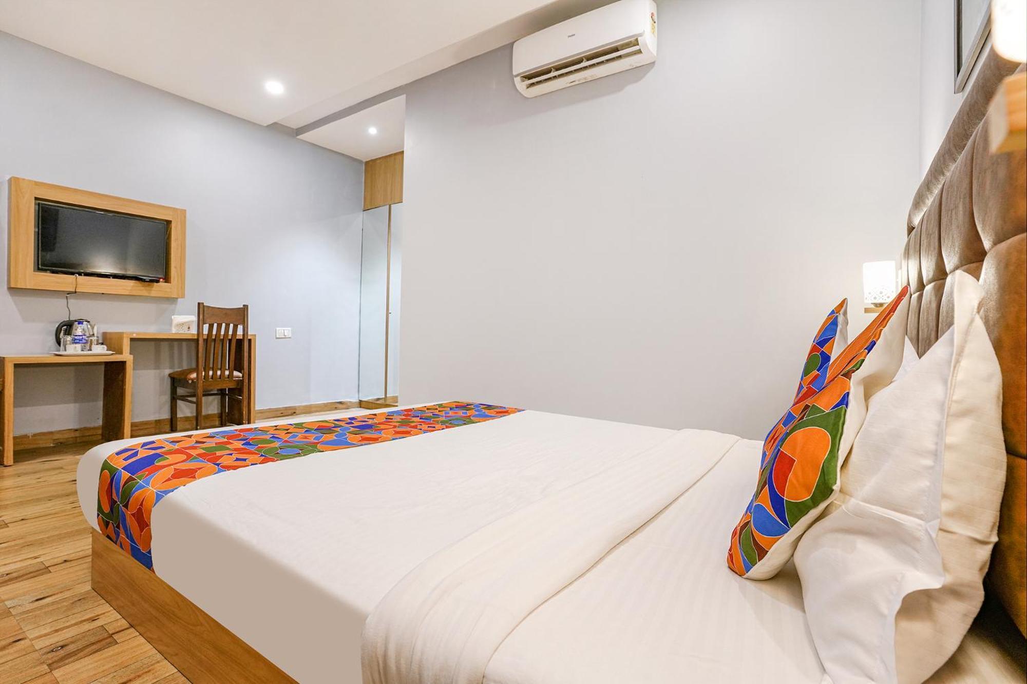 מומביי Fabhotel Zara Grand מראה חיצוני תמונה
